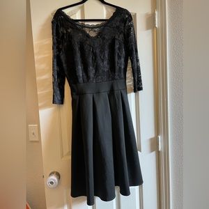 Black lace women’s dress, worn once, size L(10/12)